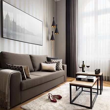 Brill Budapest Apartments 3 ภายนอก รูปภาพ
